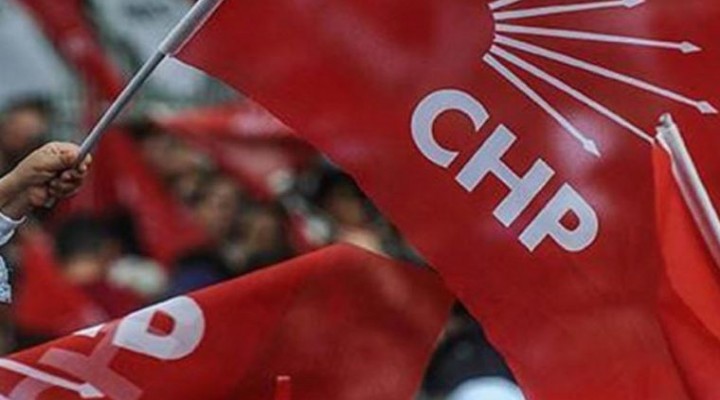 CHP İstanbul'daki faliyetlerini durdurdu