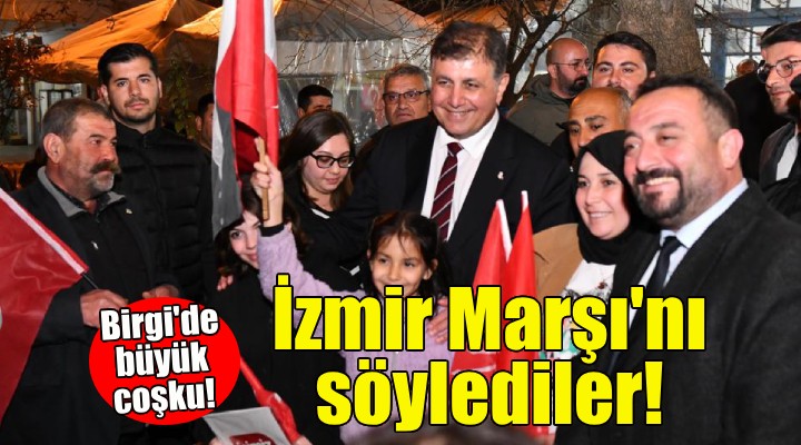 Cemil Tugay Ödemişlilerle İzmir Marşı'nı söyledi!