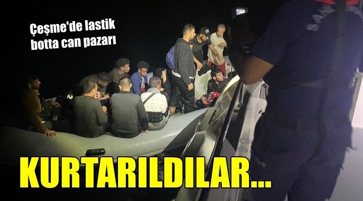 Çeşme'de lastik botta sürüklenen göçmenler kurtarıldı