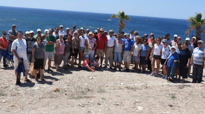 Çeşme'de piknikli protesto