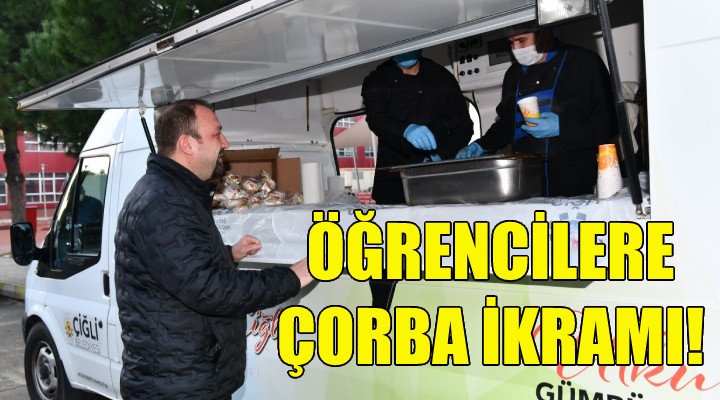 Çiğli'de öğrencilere çorba ikramı!