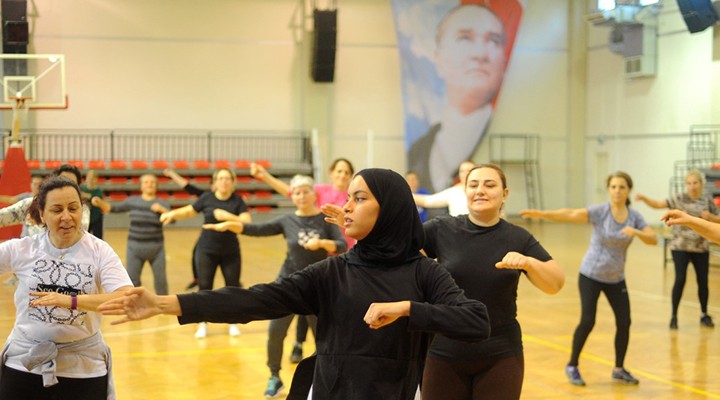 Çiğli'de ücretsiz zumba kursu