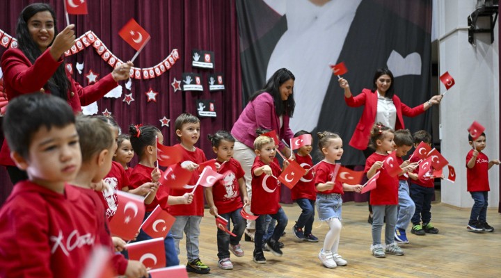 Çocuk Oyun ve Aktivite Merkezleri'nde Cumhuriyet coşkusu!