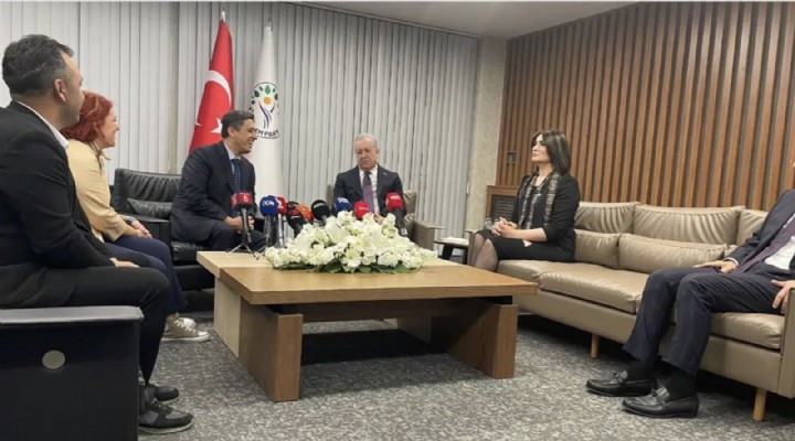 DEM Parti'ye ilk bayram ziyareti MHP'den