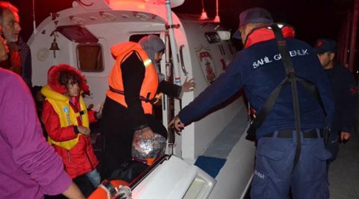 Dikili'de 84 göçmen yakalandı