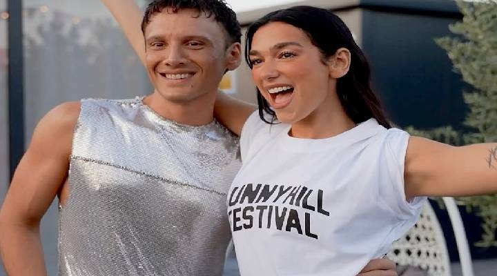 Edis ile Dua Lipa Kosova'da bir araya geldi: Türkiye'ye gelmek için can atıyorum