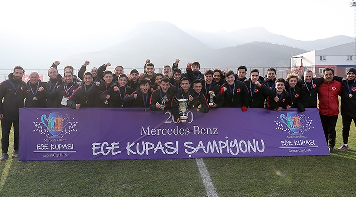 Ege Kupası'nda şampiyon Türkiye