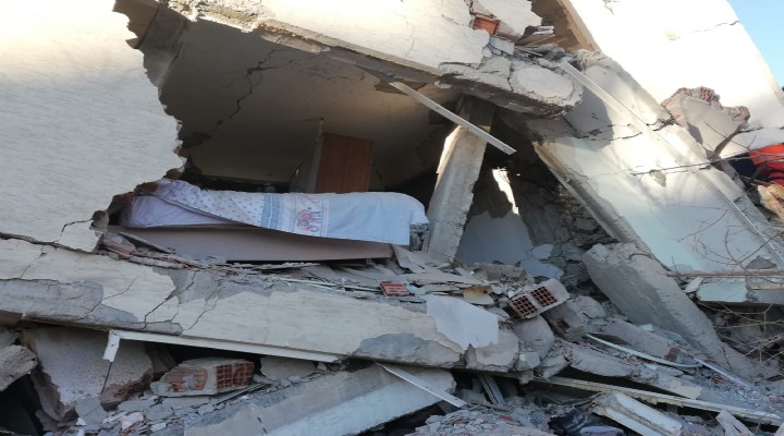 Elazığ'da 6,8 büyüklüğünde deprem: 21 kişi yaşamını yitirdi, 1030 kişi yaralandı