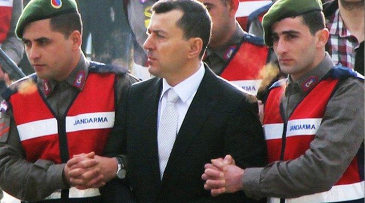 Erdoğan'ın eski başyaverine müebbet hapis
