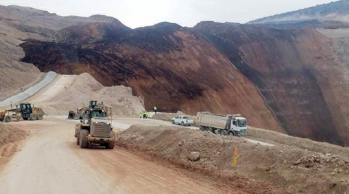 Erzincan'da altın madeninde toprak kayması... 9 işçi kayıp!