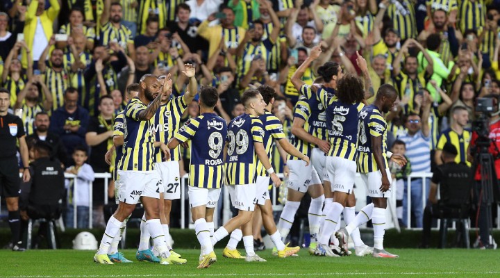 Fenerbahçe Alanyasyor'u dağıttı