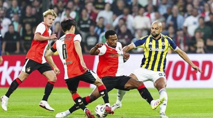 Fenerbahçe, tur için Feyenoord karşısında