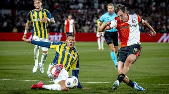 Fenerbahçe'ye Şampiyonlar Ligi'nde son saniye şoku!