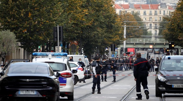 Fransa'da kan donduran saldırı