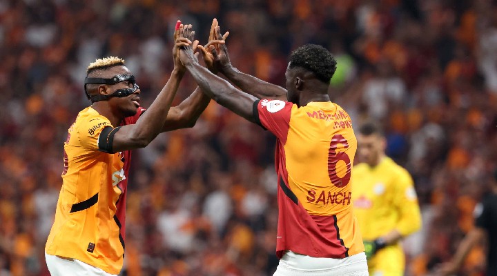 Galatasaray 5 golle güldü, 4'te 4 yaptı!