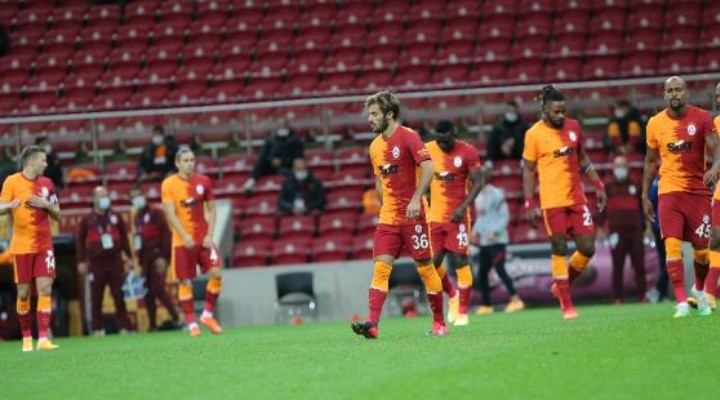 Galatasaray'a büyük şok... Alanyaspor zirvede
