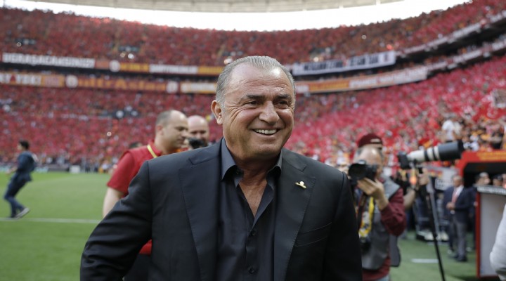 Galatasaray'da Fatih Terim imzayı attı