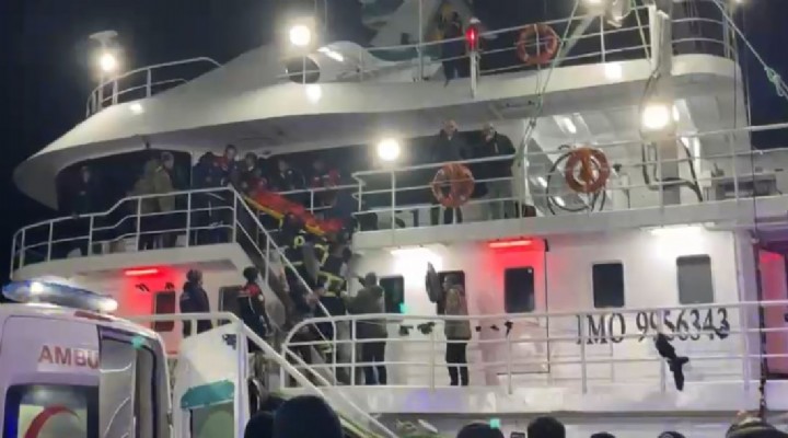 Gemide yangın: 16 mürettebat kurtarıldı, kaptan kayıp!