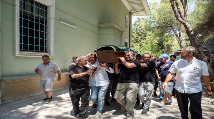 Gençlerbirliği'nin eski futbolcularından Orhan Yüksel, İzmir'de son yolculuğuna uğurlandı