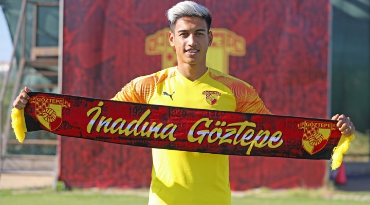 Göztepe'de İrfan Can imzaladı