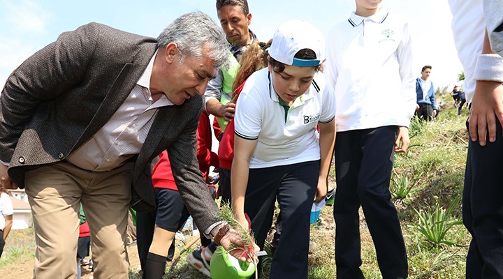 Güzelbahçe'de yeşil seferberlik...