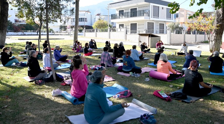 Güzelçamlı'da yoga keyfi!