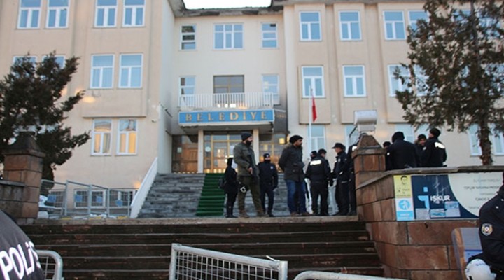 HDP'li belediye başkanları tutuklandı!