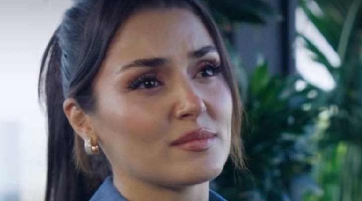 Hande Erçel 6 yıl sonra ağlayarak itiraf etti