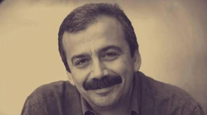 Hayatını kaybeden Sırrı Süreyya Önder için CHP'den ilk mesaj