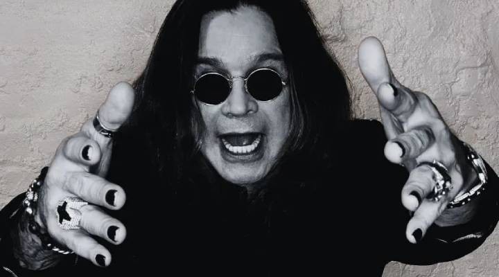 Heavy Metal müziğin efsane ismi Ozzy Osbourne hayatını kaybetti