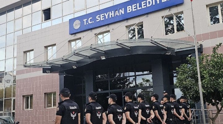 İki belediyeye rüşvet operasyonu!