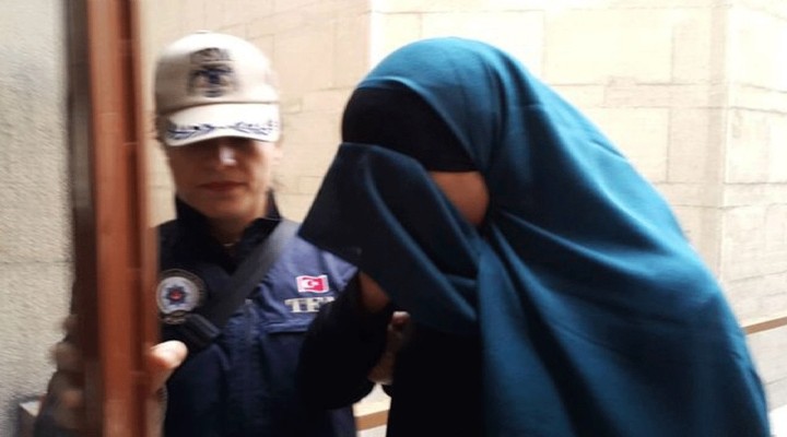 Interpol'ün aradığı DEAŞ'lı kadınlar Kilis'te yakalandı!