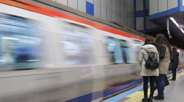 İstanbul'da olağanüstü durum... Taksim Metrosu kapatıldı!