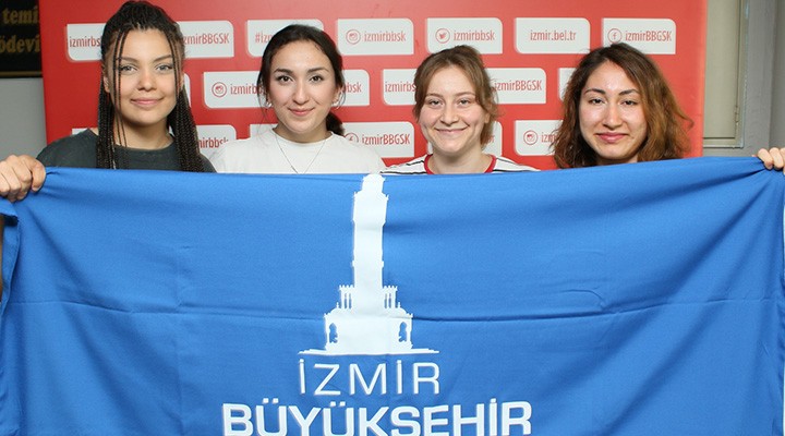 İzmir Büyükşehir'e gençlik aşısı