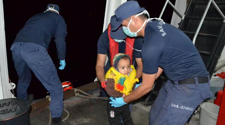 İzmir'de 131 kaçak göçmen yakalandı