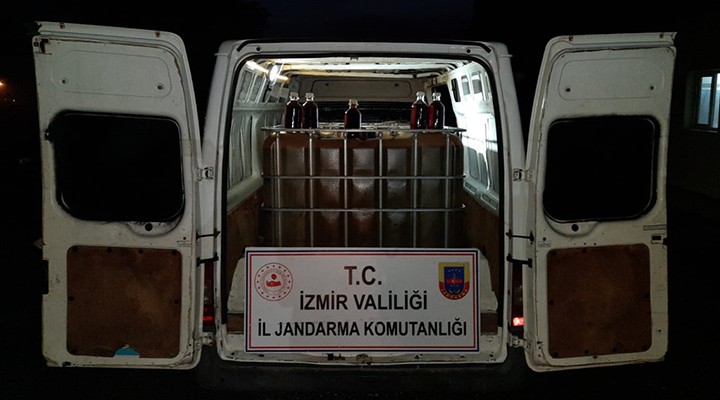 İzmir'de 22 bin litre kaçak akaryakıt ele geçirildi