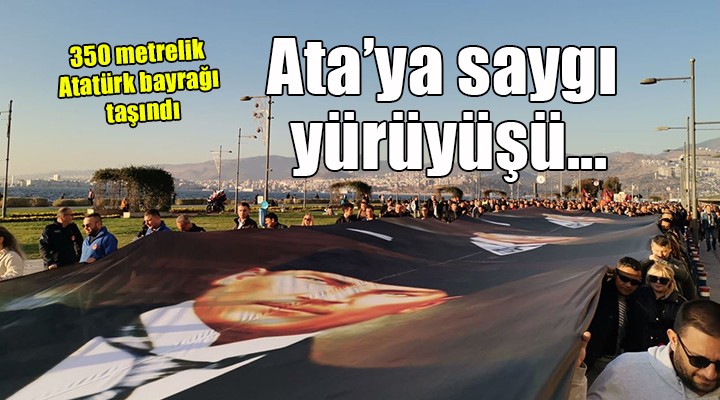 İzmir'de 350 metrelik Atatürk posteriyle Ata'ya saygı yürüyüşü