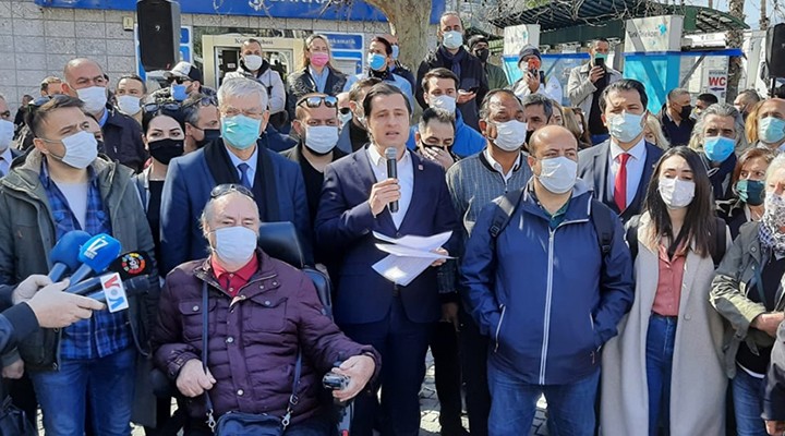 İzmir'de 'Müzisyenler yaşasın' eylemi... 'Sağlık giderleri ücretsiz olsun'
