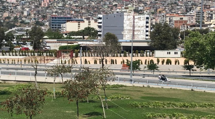 İzmir'de adrese teslim ballı kiralama skandalı!