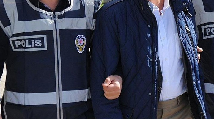 İzmir'de aranan 216 kişi yakalandı
