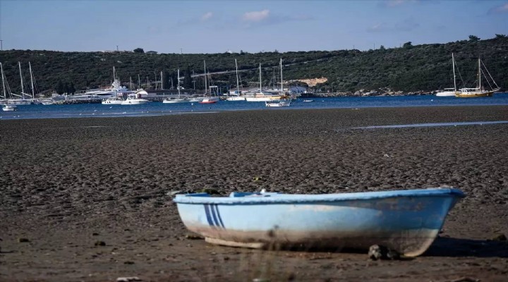 İzmir'de bebeğini denize atan kadın tutuklandı