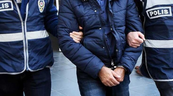 İzmir'de 35 firari hükümlü yakalandı