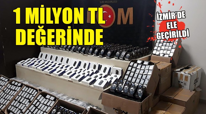 İzmir'de gümrük kaçağı 3 bin 810 cep telefonu ele geçirildi