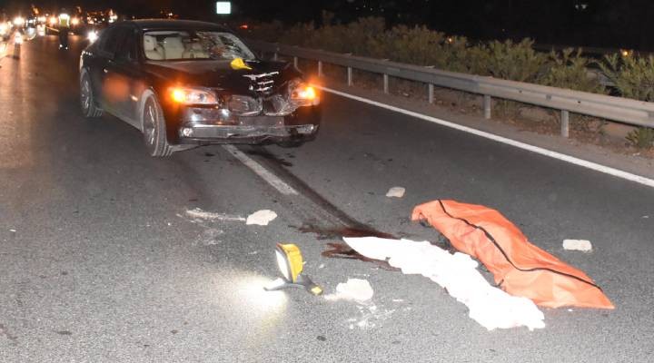 İzmir'de korkunç kaza! Milletvekilinin çarptığı yaya öldü..