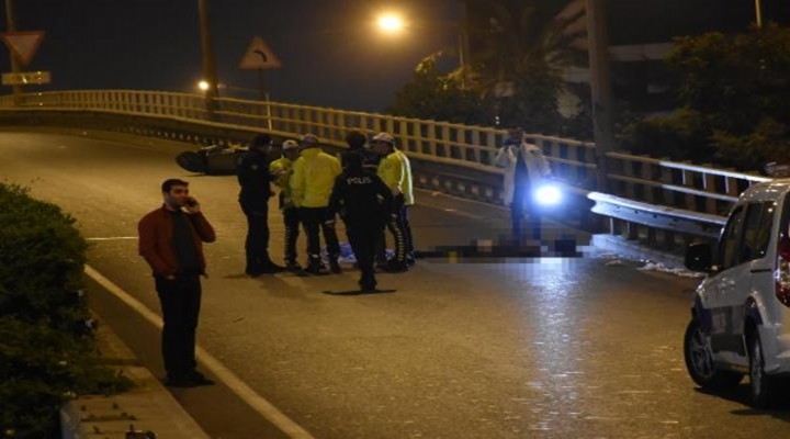 İzmir'de motosiklet sürücüsünün feci ölümü!