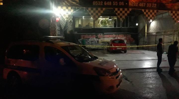 İzmir'de oto yıkamacıya silahlı saldırı