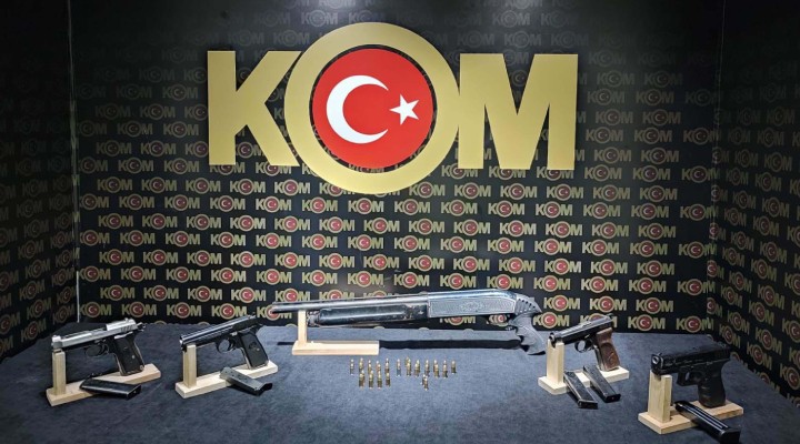 İzmir'de silah kaçakçılarına operasyon!