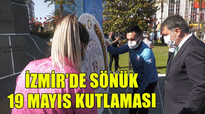 İzmir'de sönük 19 Mayıs kutlaması