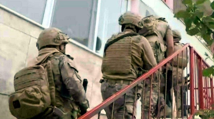 İzmir'de terör operasyonu: 4 gözaltı!