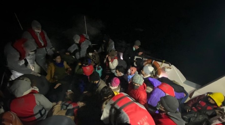 İzmir'de 123 kaçak göçmen kurtarıldı